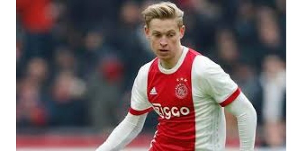 Barcelona vil fortsatt overbevise de Jong